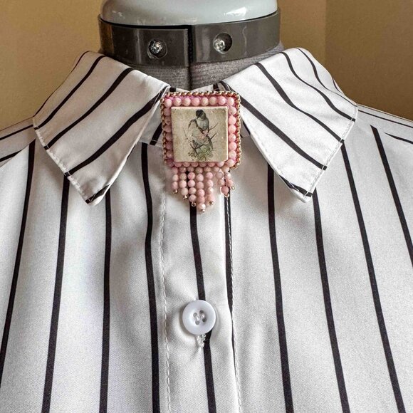 Handmade Pink Beaded Bird Brooch Vintage Style Statement Pin - Picture 11 of 13